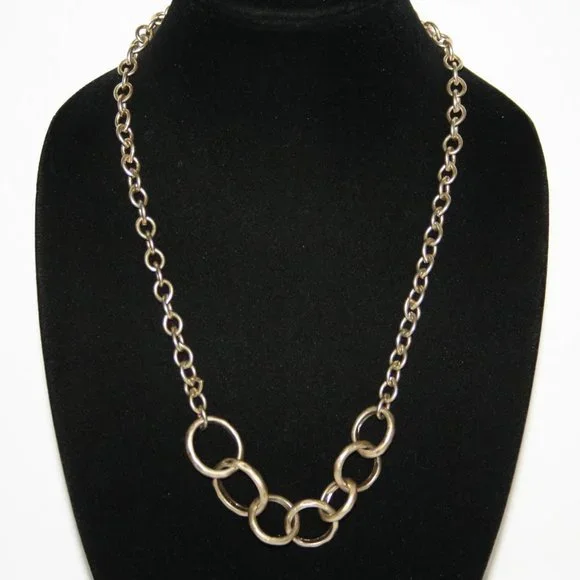 Kenneth cole reaction necklace on sale